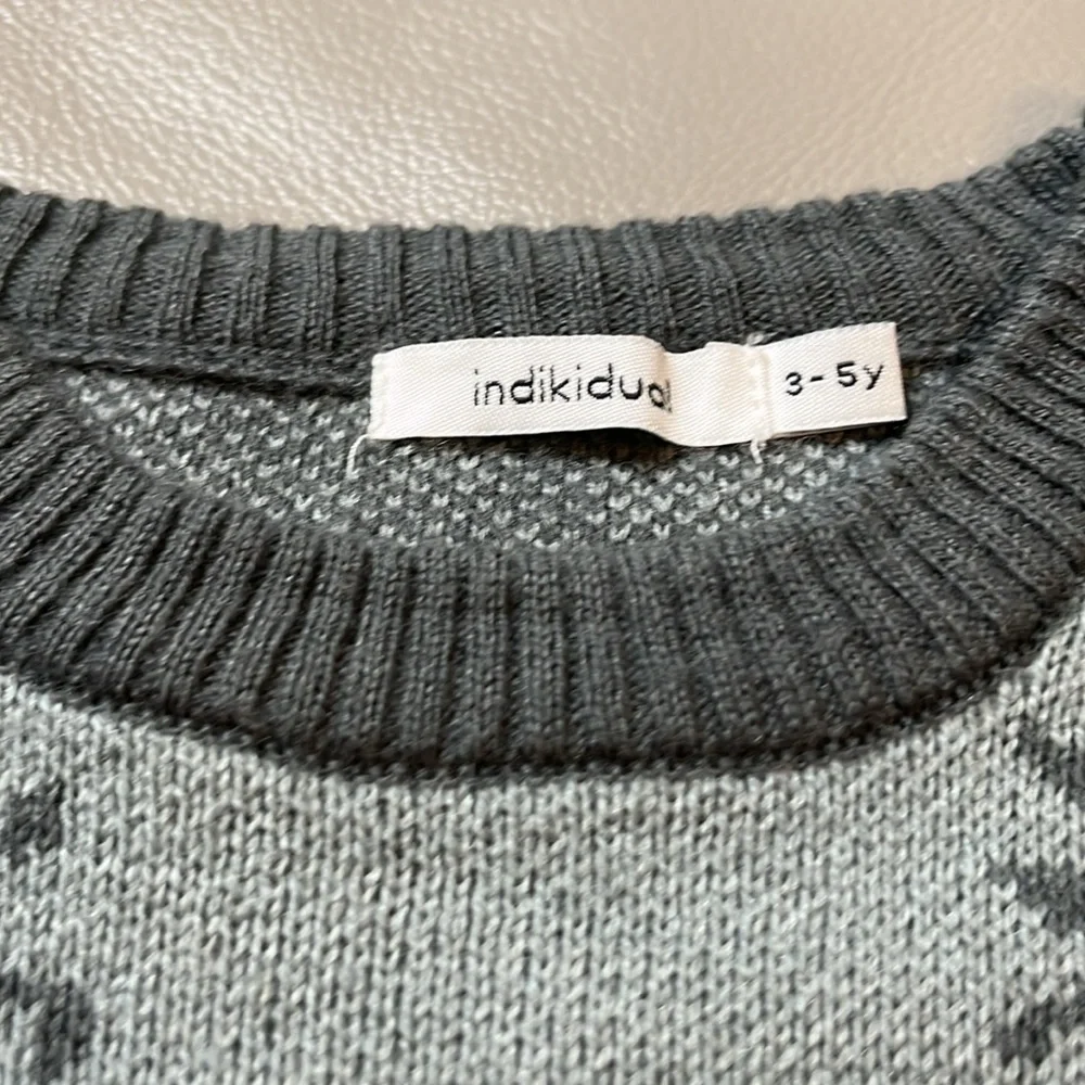 Indikidual Kids Splat Print Knit Sweater Grey Monster Crewneck Size 3-5Y
